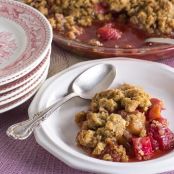 Strawberry Rhubarb Crisp GF & FODMAP